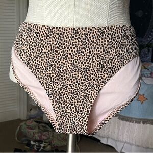 high waisted bikini bottom